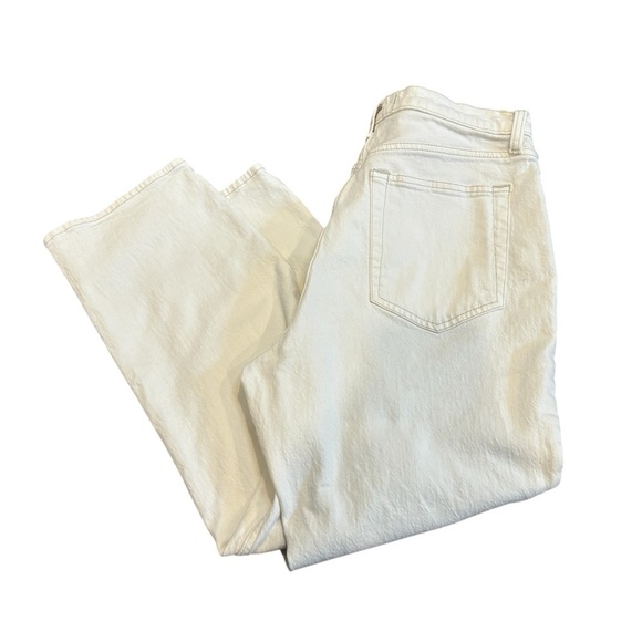 Abercrombie & Fitch Women's Ultra High Rise Ankle Straight Jean Size 32 - Picture 6 of 6